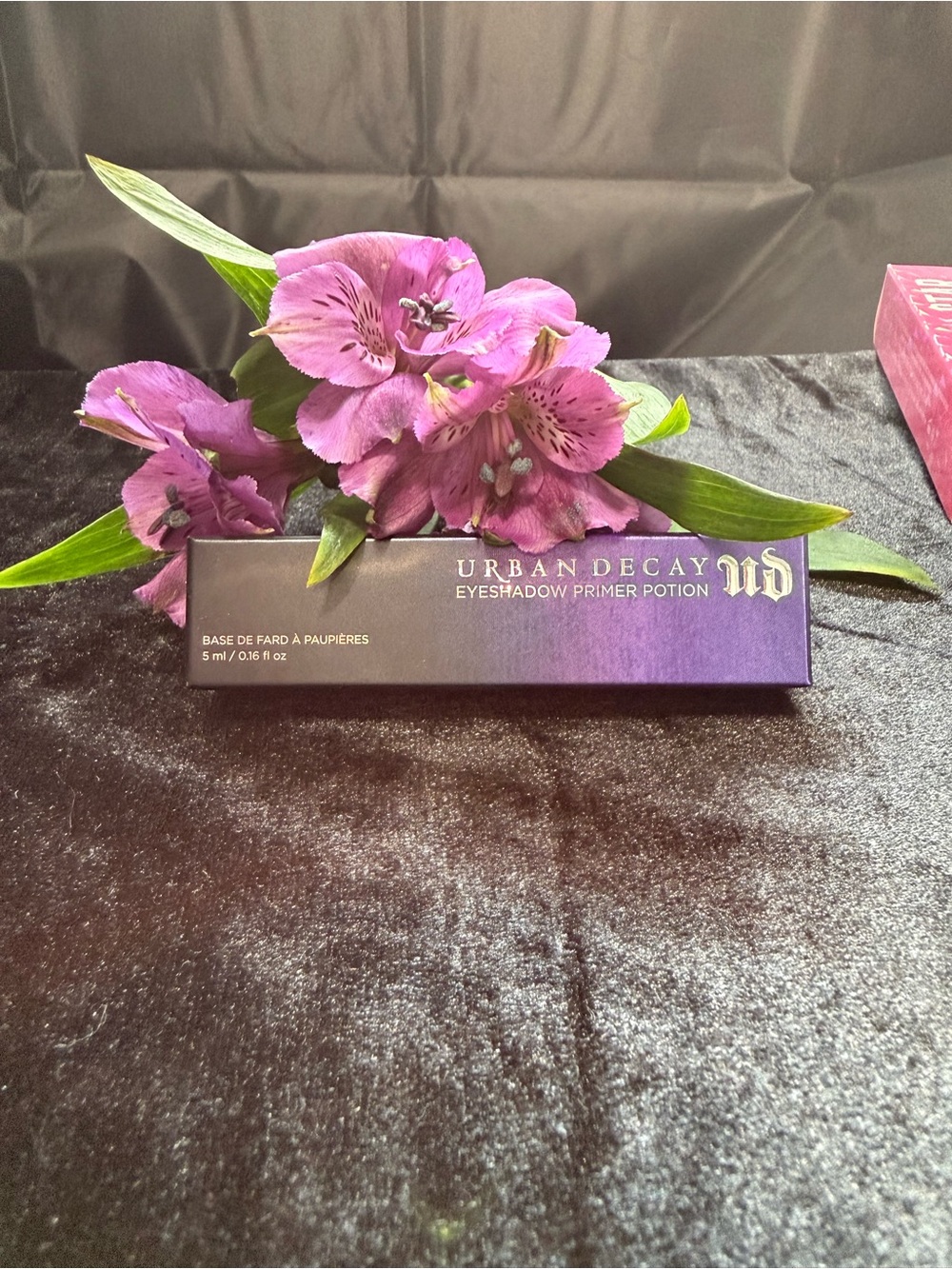 Urban Decay Eyeshadow Primer Potion